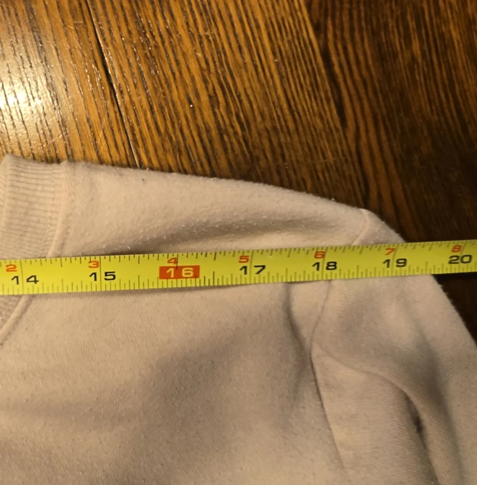 TorridxVinyl Icons  Yellowstone Sweatshirt 6X EUC - Picture 5 of 10